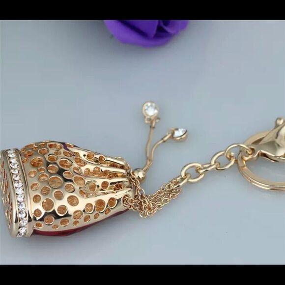 CRYSTAL RHINESTONE ‘LOVE’ BAG CHARM AND KEY RING - Picture 4 of 4